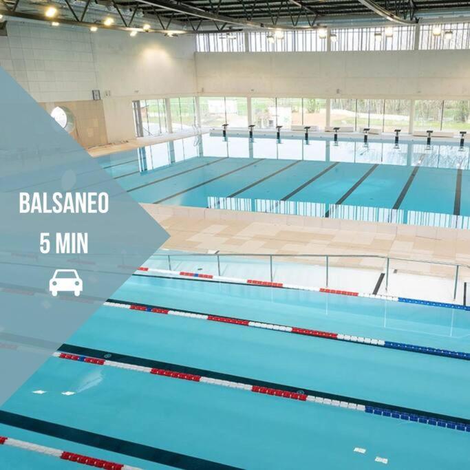 Châteauroux Le Bertrand • Le Raffinement En Coeur De Ville מראה חיצוני תמונה